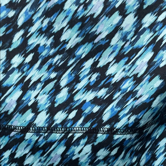 Talbots Teal and Black Long Sleeve Thermal Athletic Top - Picture 11 of 14